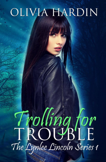 Trolling for Trouble (The Lynlee Lincoln Series, #1)